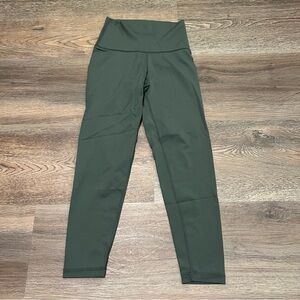 Aerie Chill Play Move high-waisted 7/8 leggings in olive green